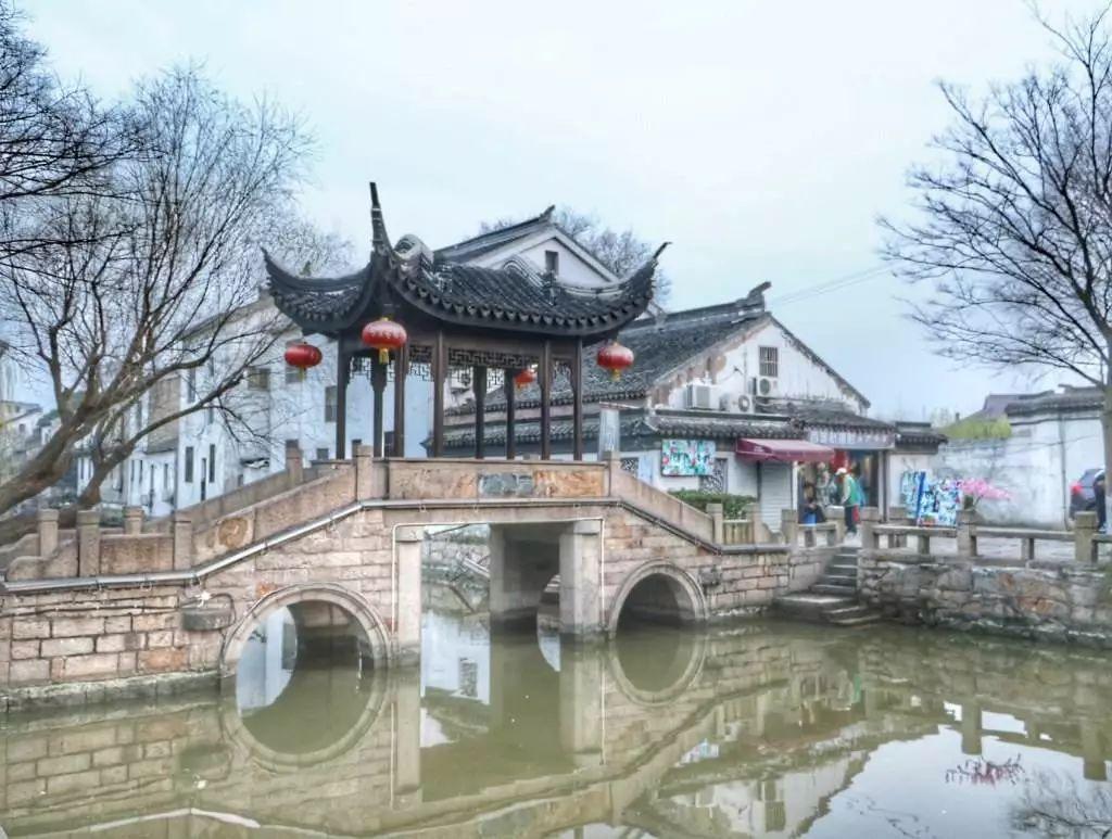 勿以恶小而为之，勿以善小而不为语出《三国志》，这是谁说的？